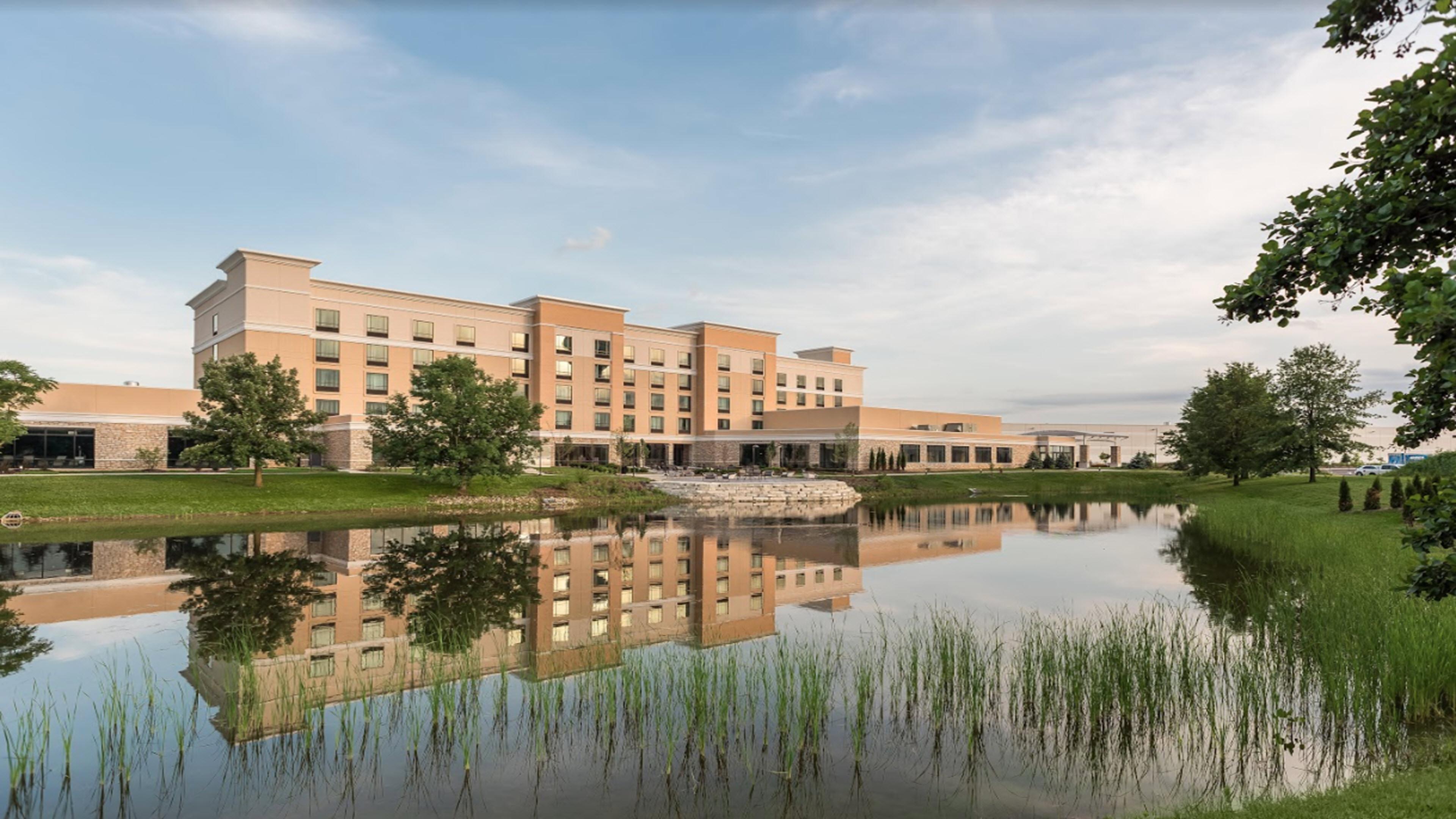 Holiday Inn Hotel & Suites - Joliet Southwest, An Ihg Hotel Exterior photo